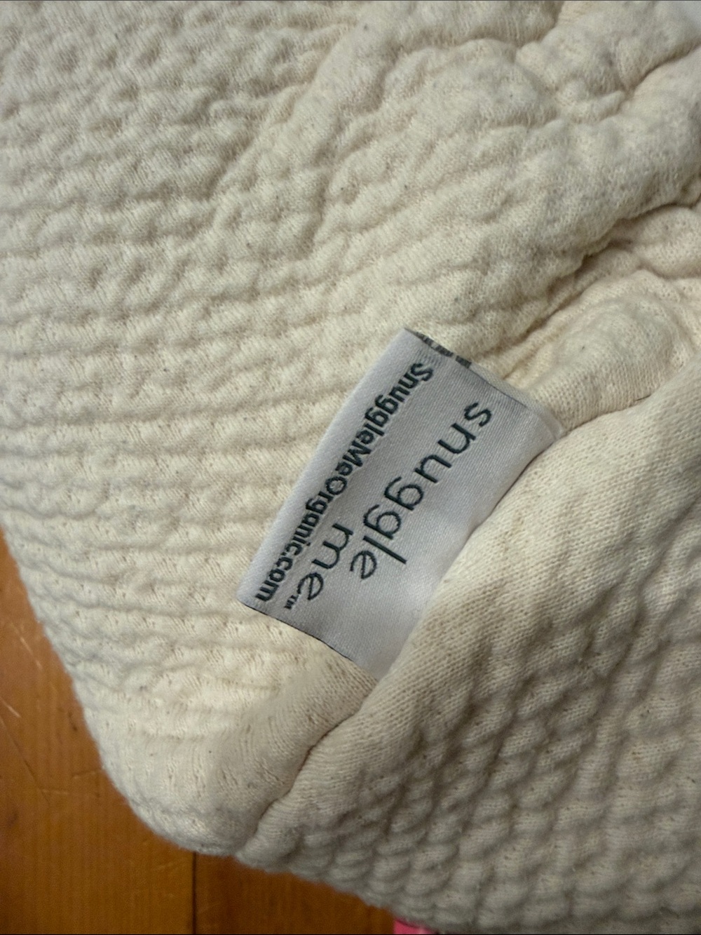 Snuggle Me patented sensory lounger pillow to hug your baby - Picture 11 of 13